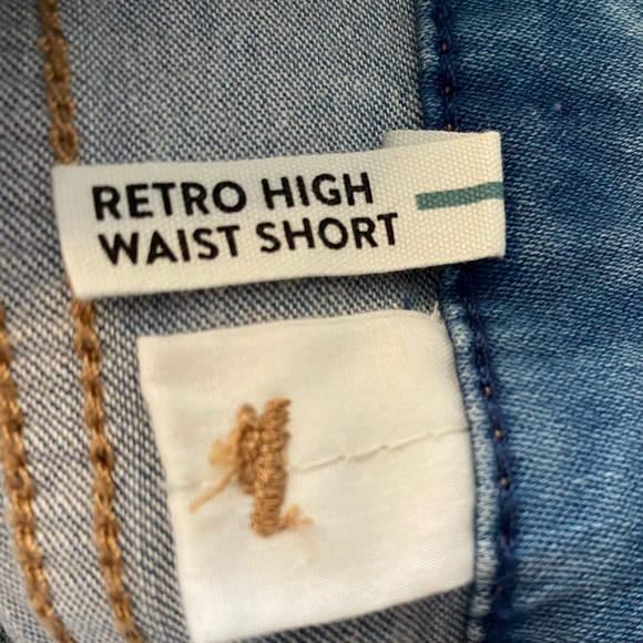Garage Retro High Waist Shorts - Picture 5 of 6
